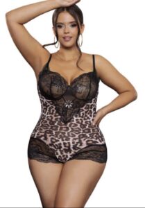 Front view of ATHENA leopard print bodysuit on curvy model